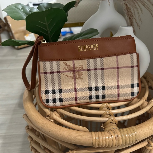 Burberry Handbags - Burberry Tan and Brown Plaid Wristlet